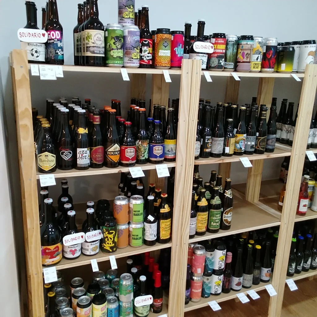 flos errans estanteria cerveza
